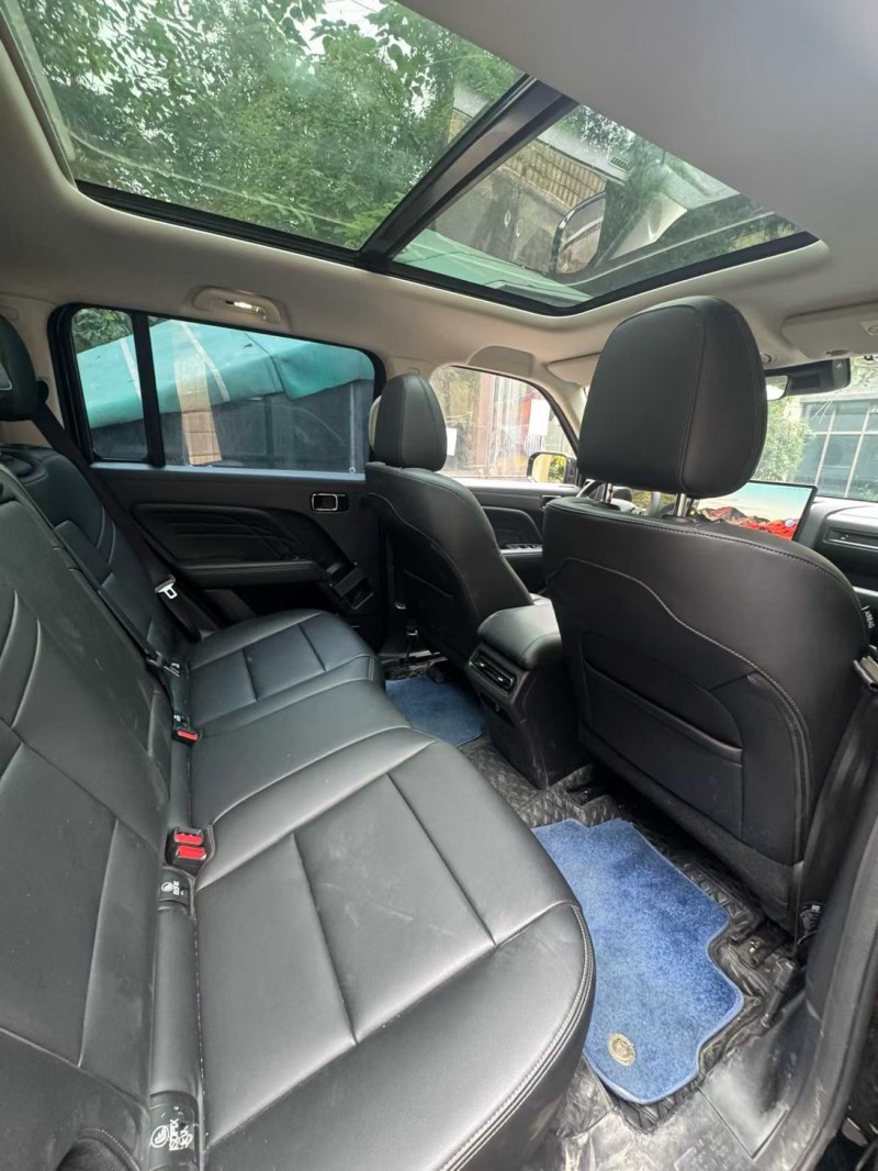 成都24年哈弗猛龙HI48