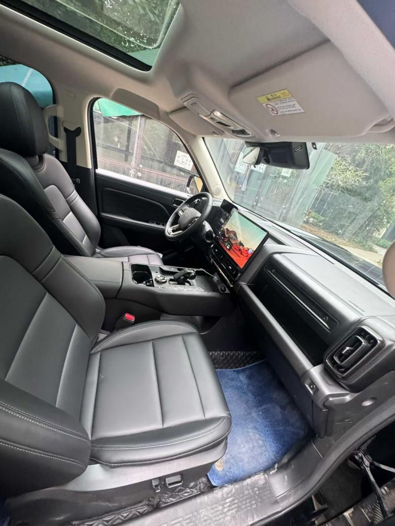 成都24年哈弗猛龙HI49