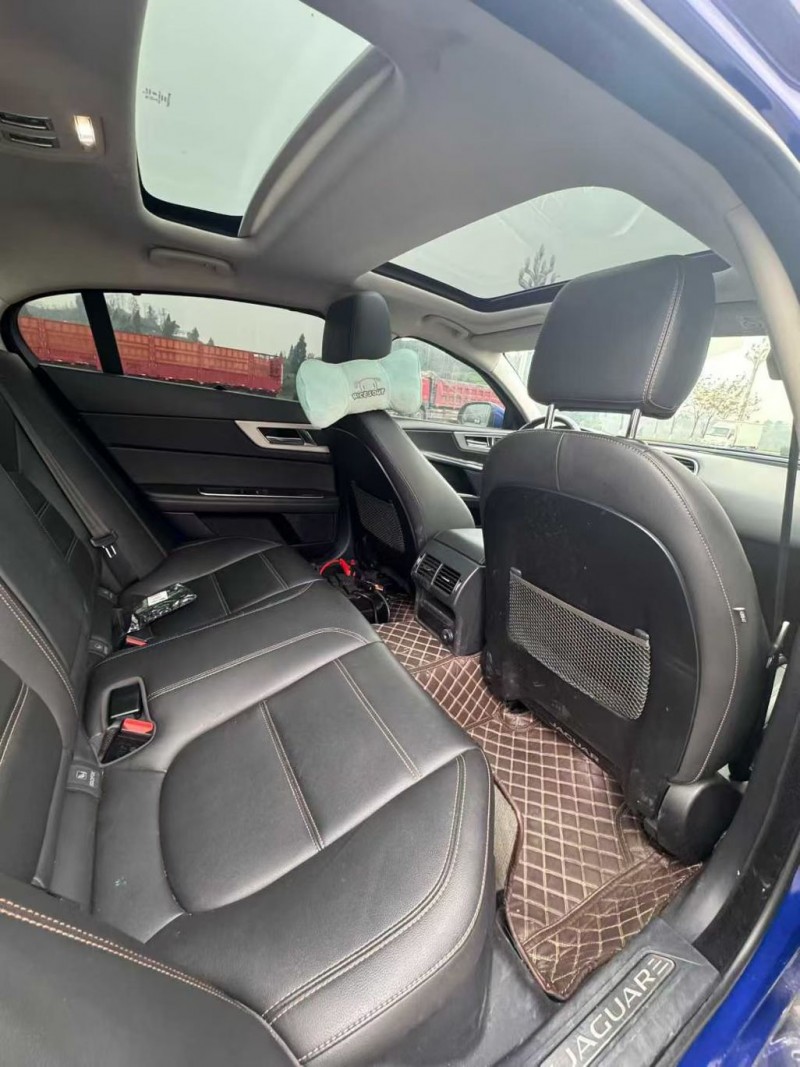 成都19年捷豹XEL8