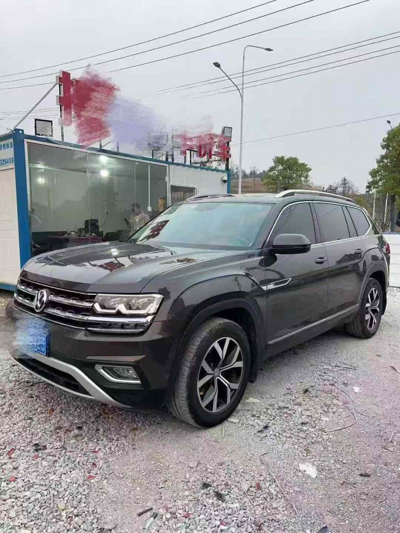 娄底20年大众途昂3