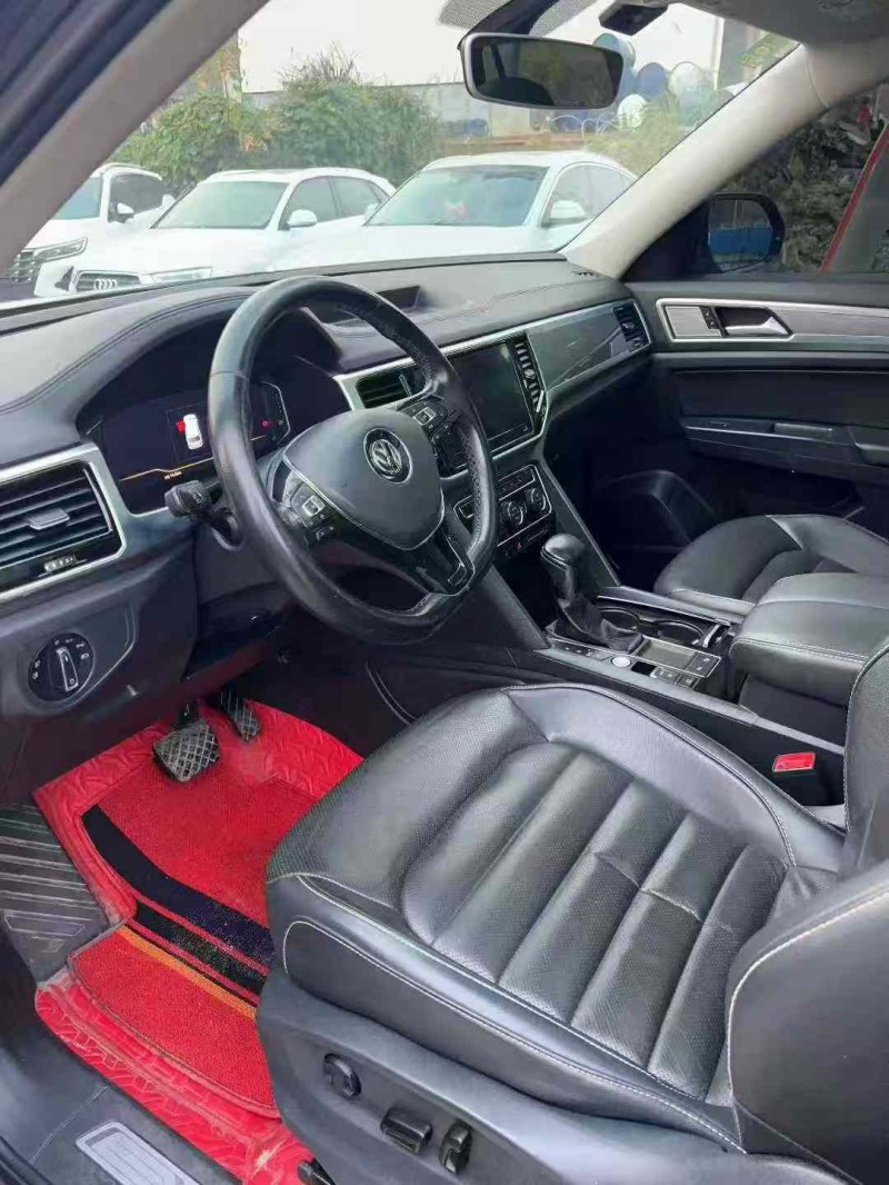 娄底20年大众途昂4