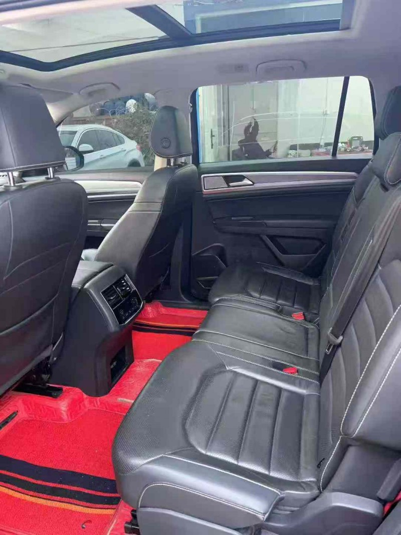 娄底20年大众途昂6