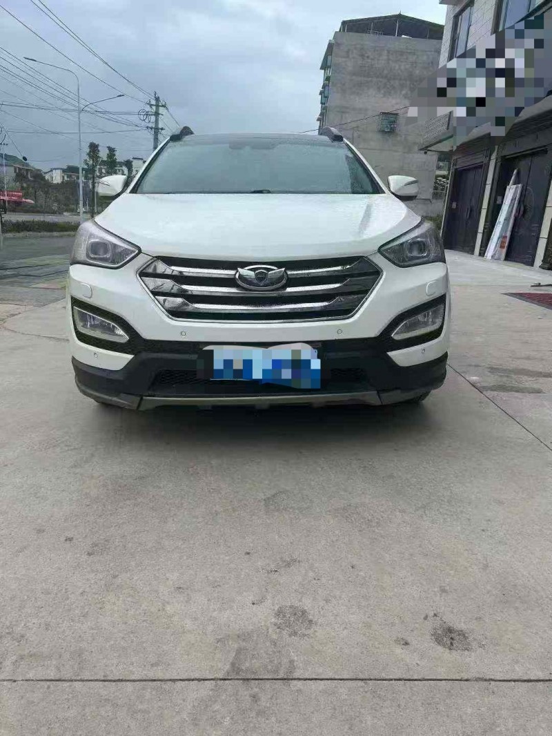 娄底13年现代新胜达1