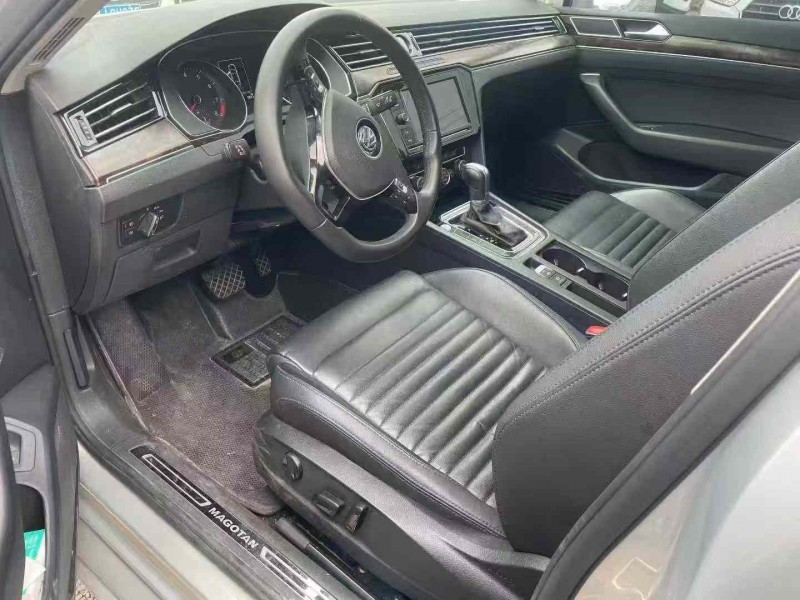 娄底19年大众迈腾3