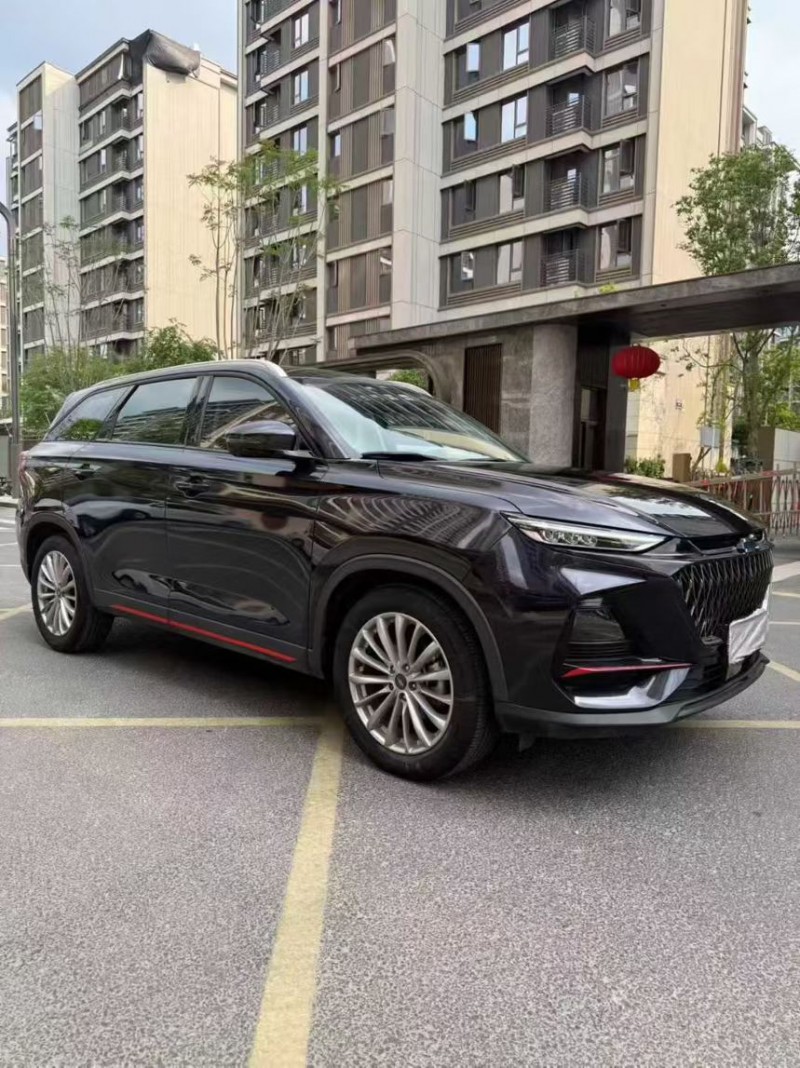 成都22年长安汽车欧尚2