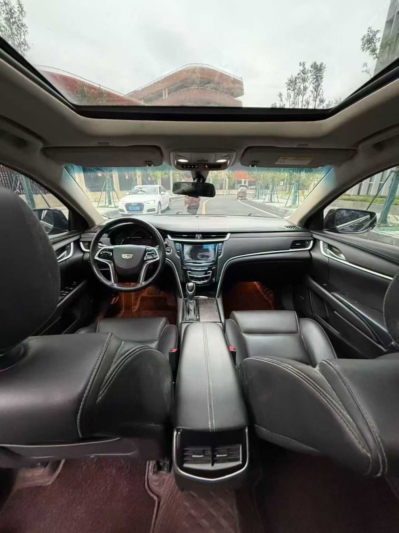 成都19年凯迪拉克ATS-L8