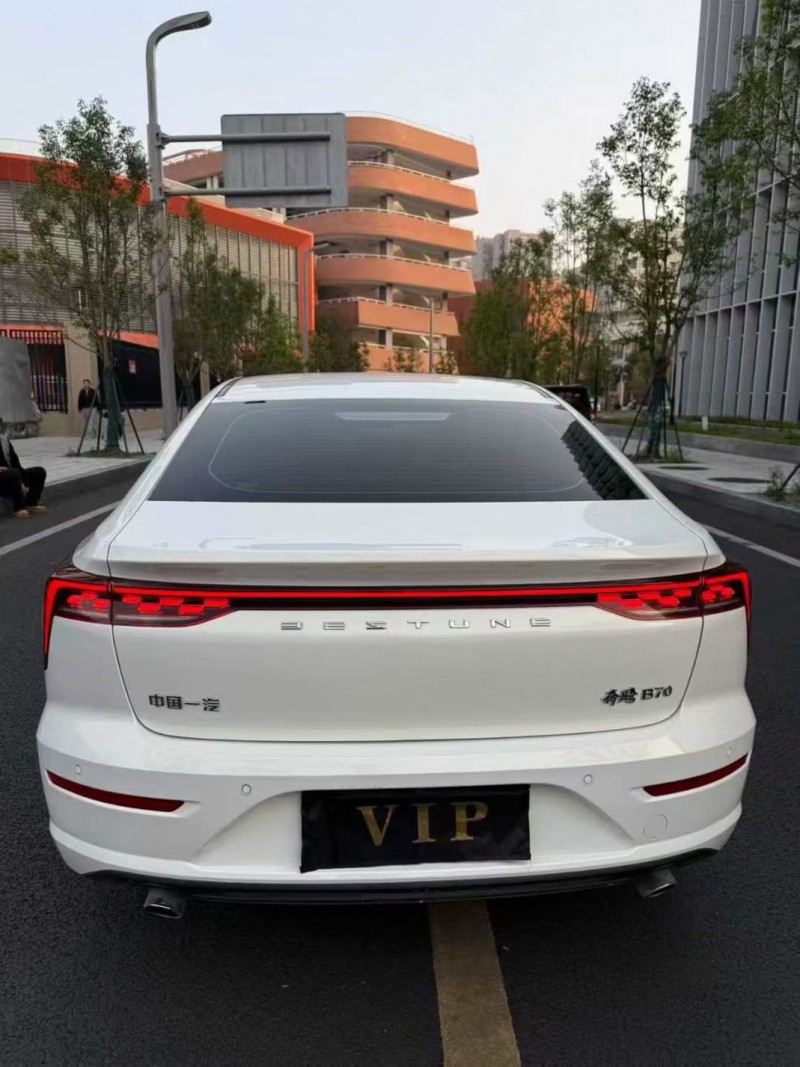 成都23年奔腾B708