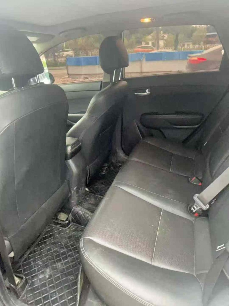 娄底19年起亚KX36