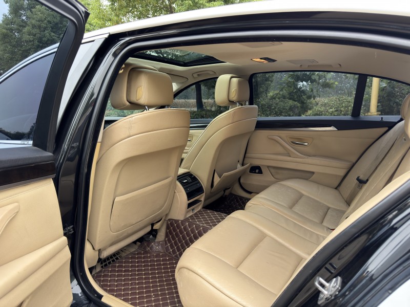 盐城11年宝马5系7