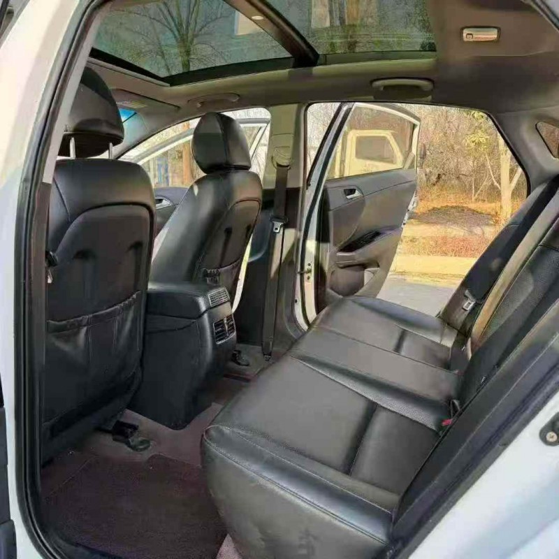 东营17年现代名图4