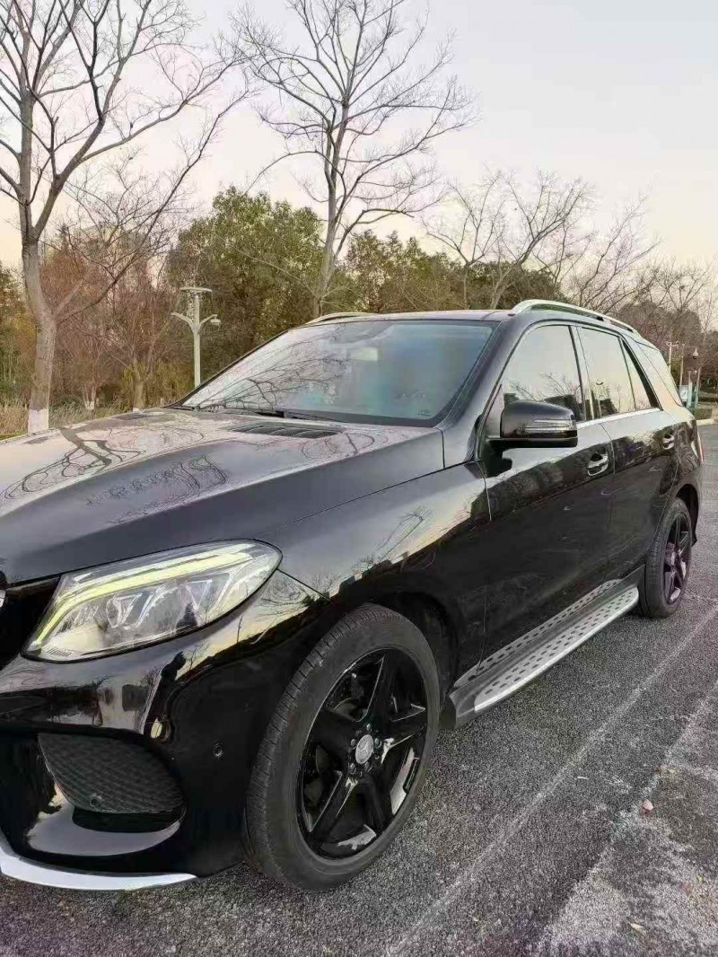 泰安16年奔驰GLE3