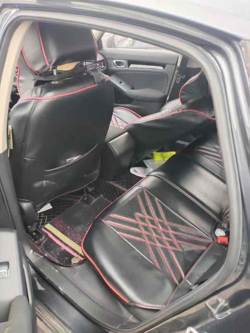 娄底21年本田思域5