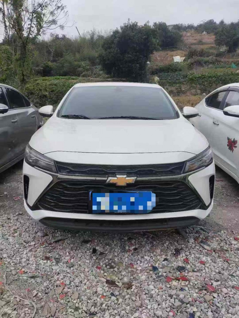 娄底23年雪佛兰科鲁泽1