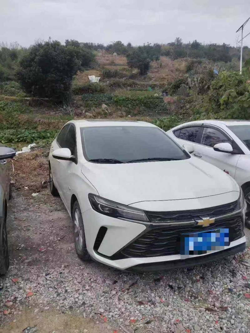 娄底23年雪佛兰科鲁泽2