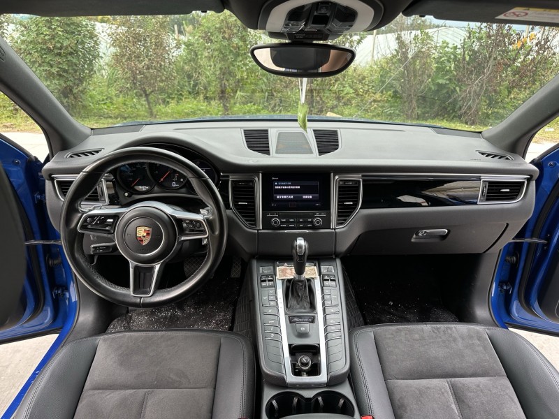 徐州17年保时捷Macan7