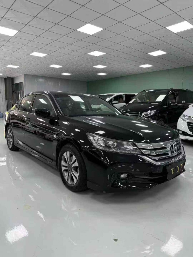 廊坊14年本田雅阁3