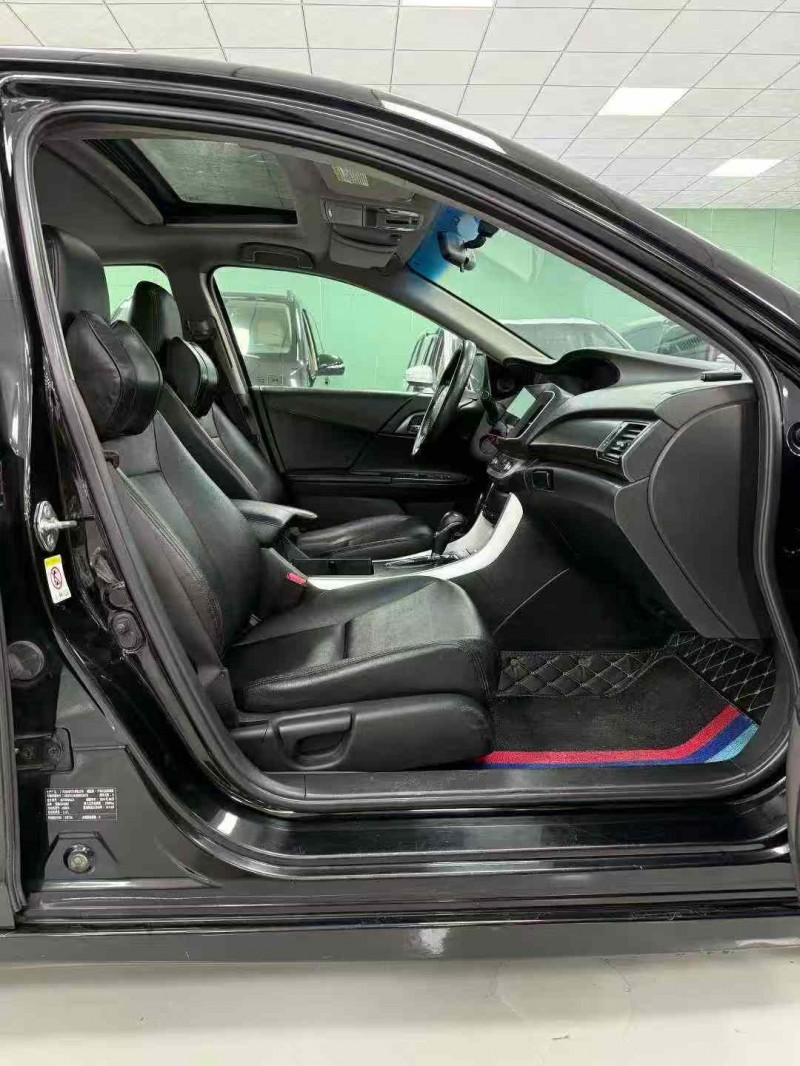 廊坊14年本田雅阁6