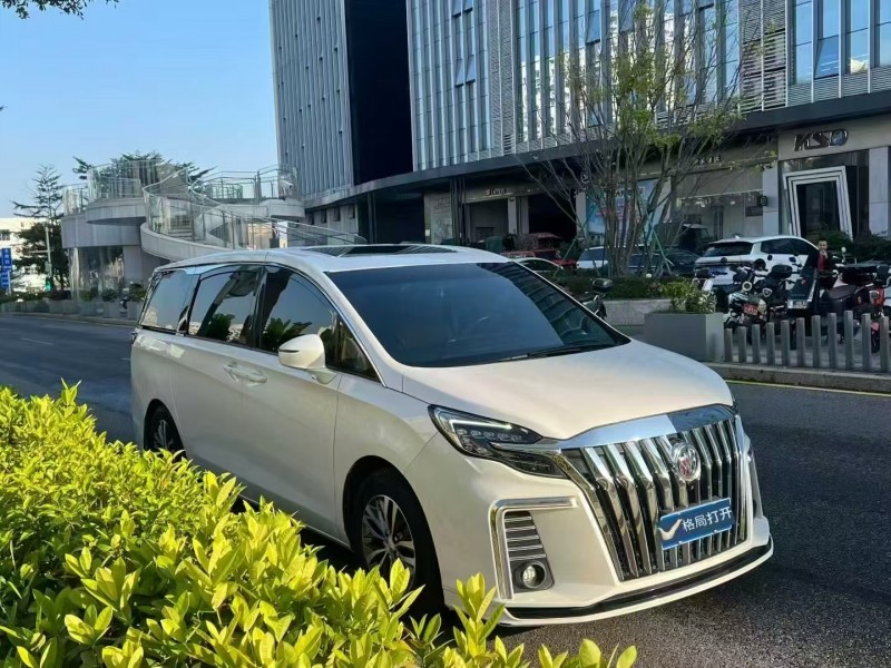 深圳21年别克GL82