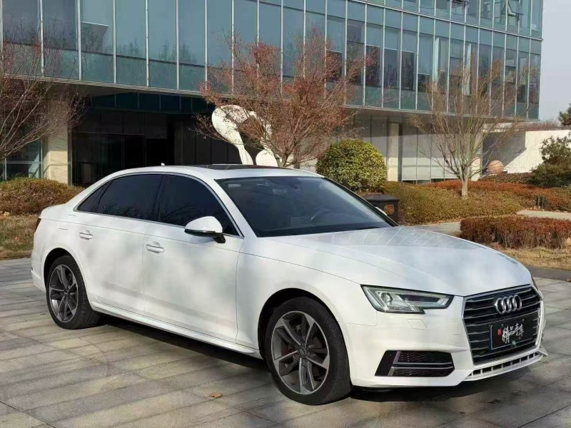 济南19年奥迪A4L3