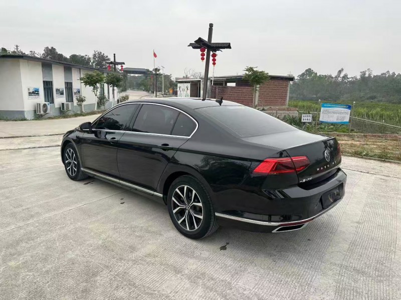 广州22年大众迈腾7