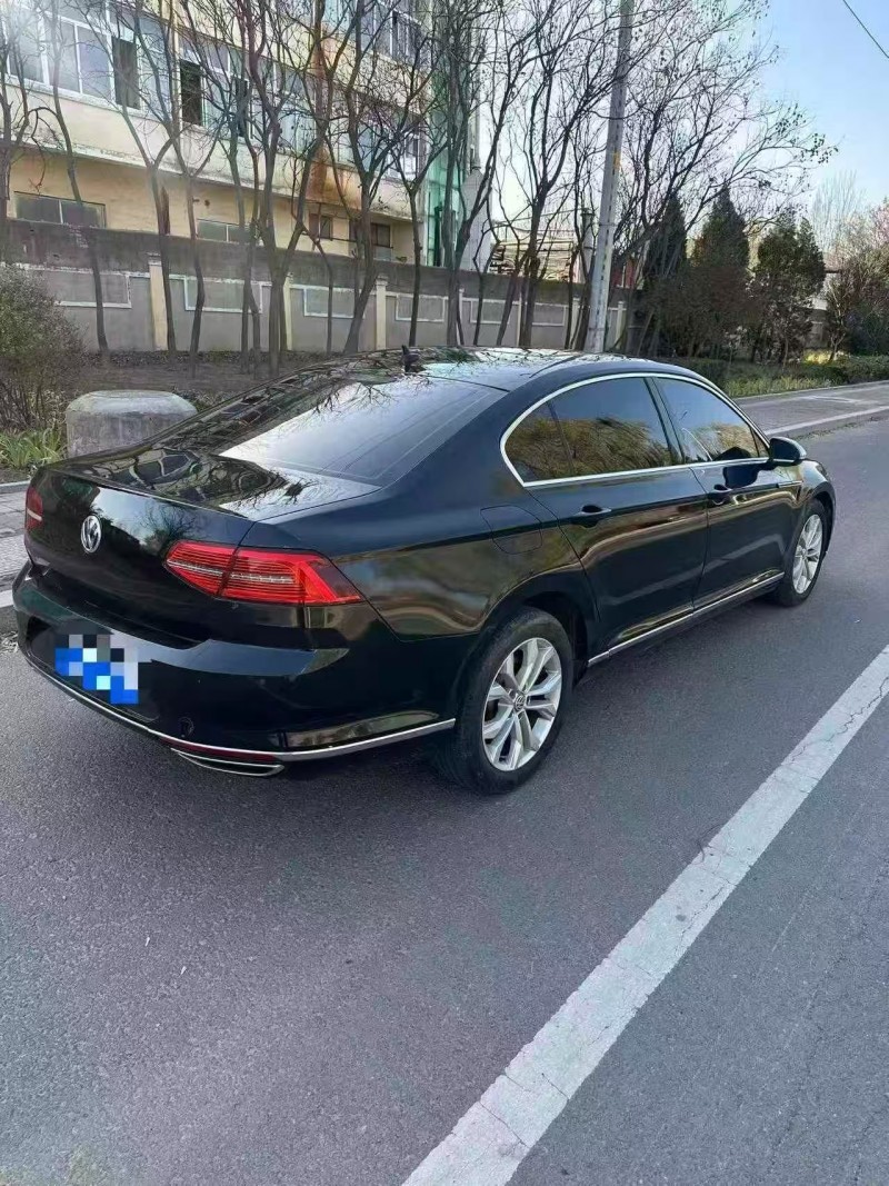 济南19年大众迈腾4