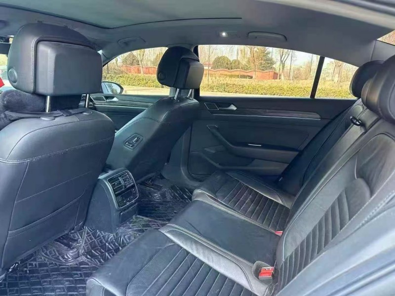 济南19年大众迈腾8