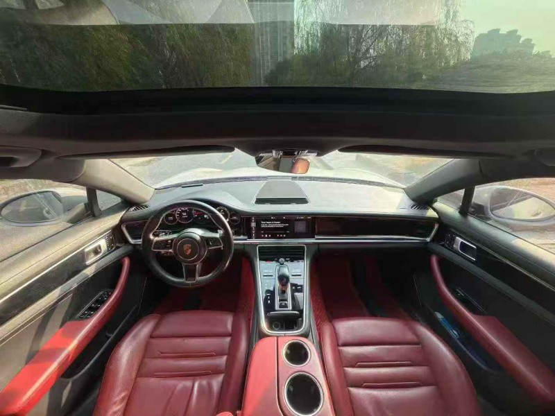 鹰潭19年保时捷帕拉梅拉5