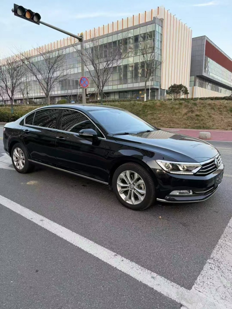 日照19年大众迈腾2