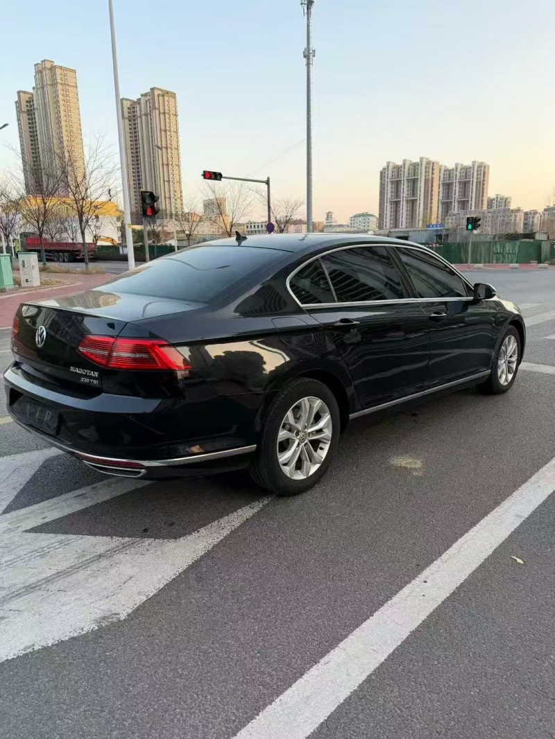 日照19年大众迈腾4