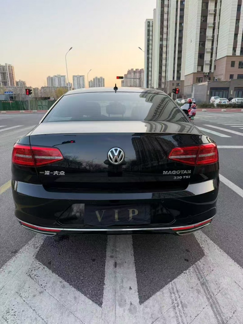 日照19年大众迈腾9