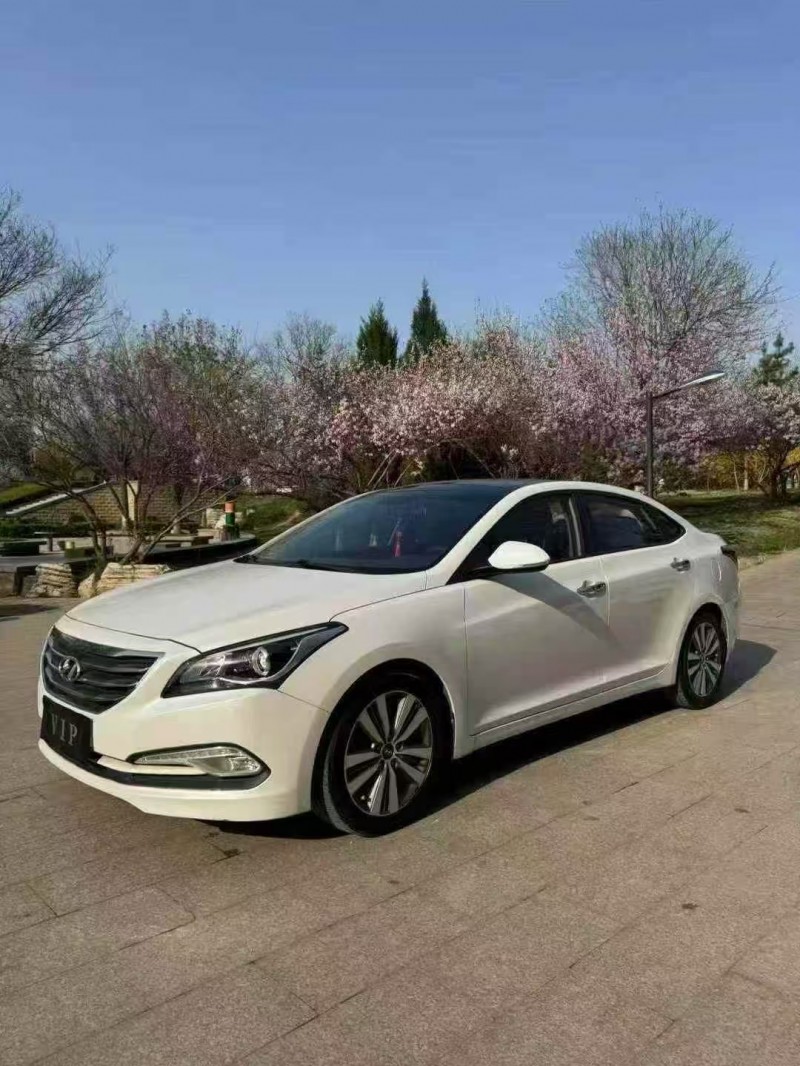 邢台17年现代名图2