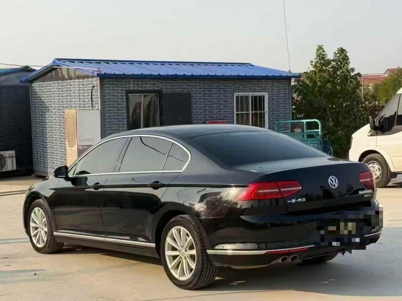 菏泽18年大众迈腾8