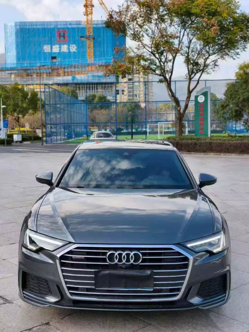 济宁21年奥迪A6L1