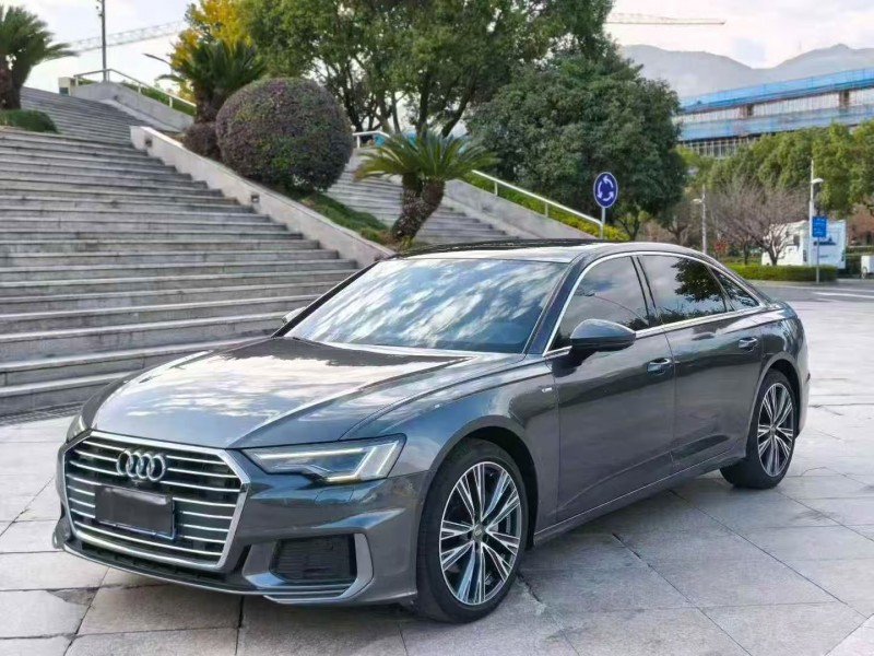 济宁21年奥迪A6L2