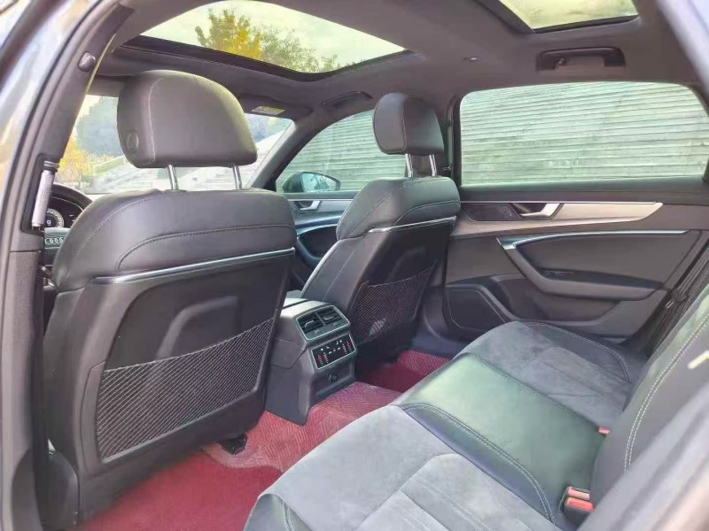 济宁21年奥迪A6L4