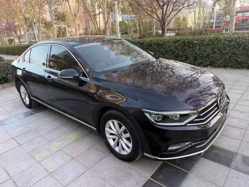 济宁22年大众迈腾2