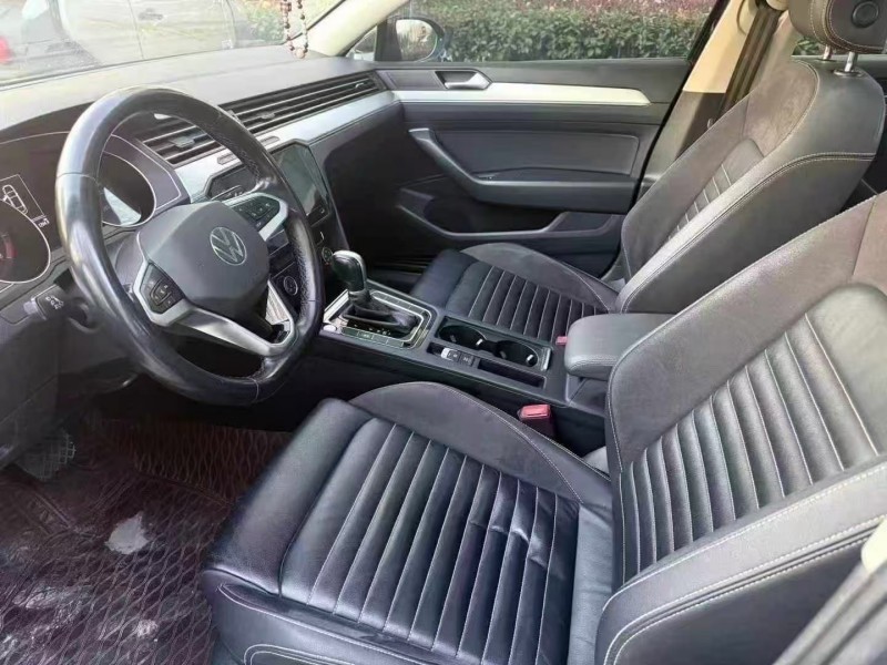 济宁22年大众迈腾4