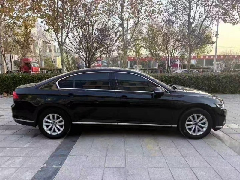 济宁22年大众迈腾7