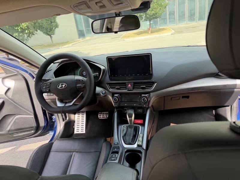 徐州19年现代菲斯塔6