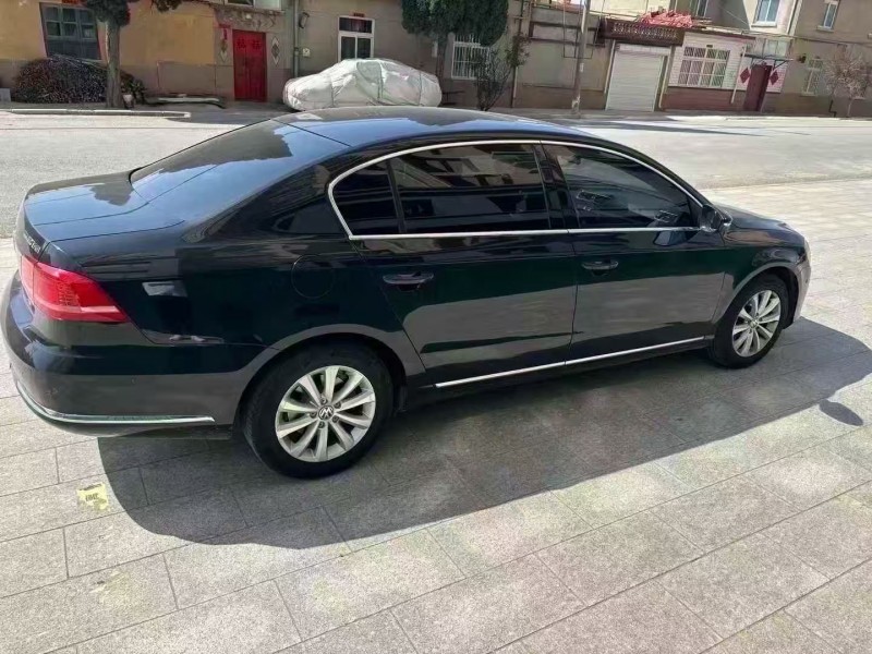 济宁15年大众迈腾8