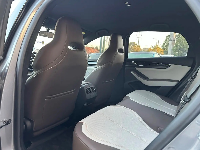 长沙23年比亚迪秦5