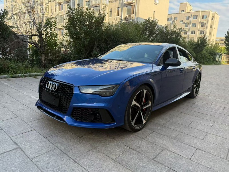 唐山18年奥迪RS73