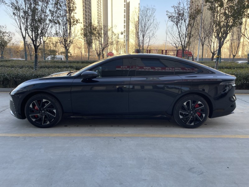 济宁25年东风奕派8