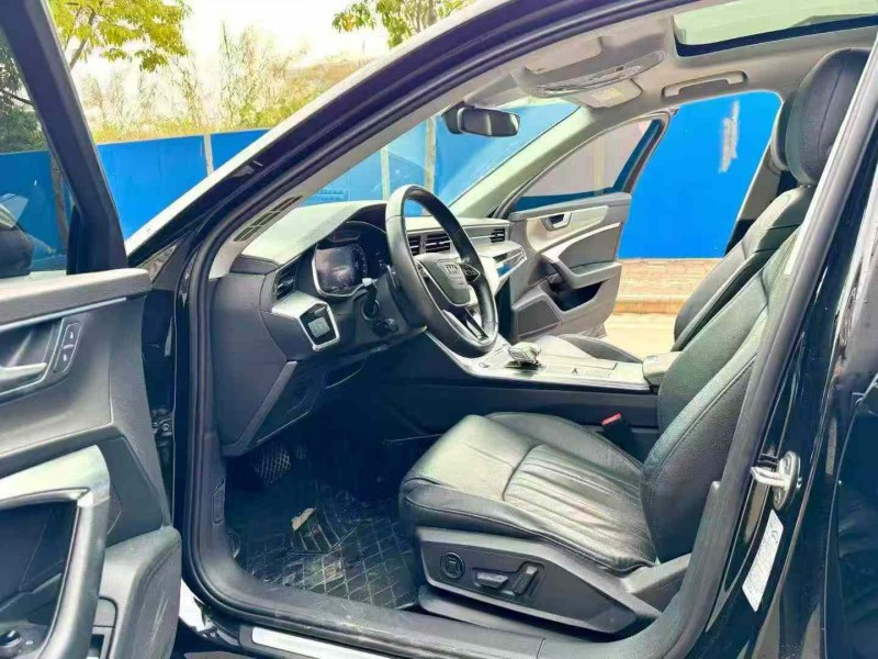 南宁21年奥迪A6L4