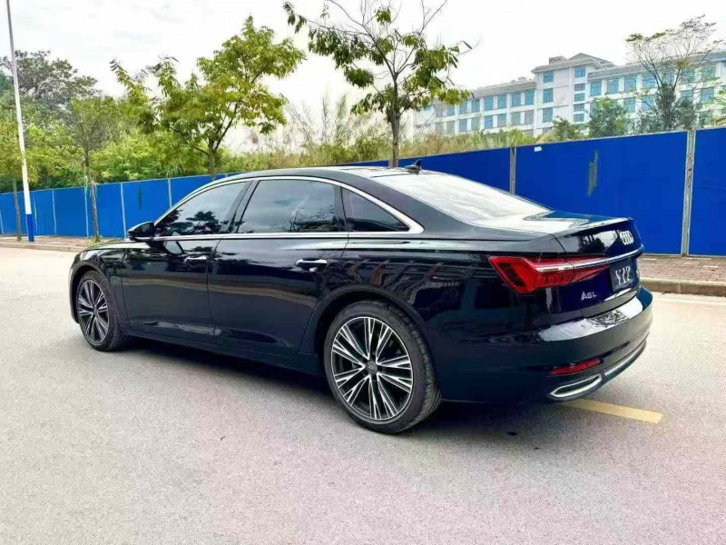 南宁21年奥迪A6L7