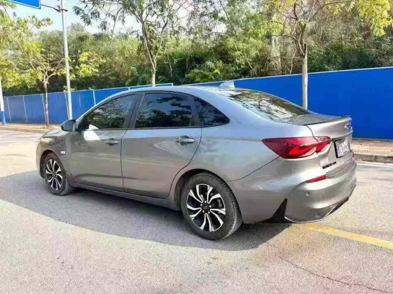 南宁19年雪佛兰科鲁泽7