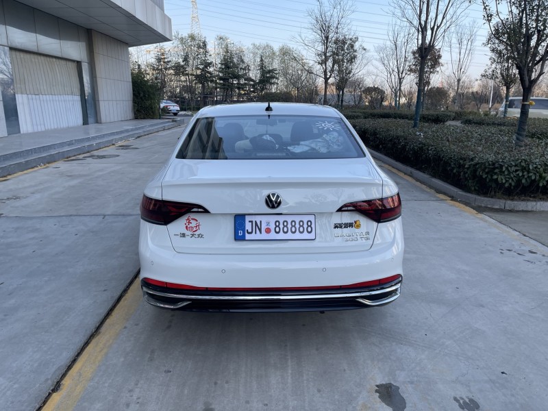 济宁24年大众速腾9