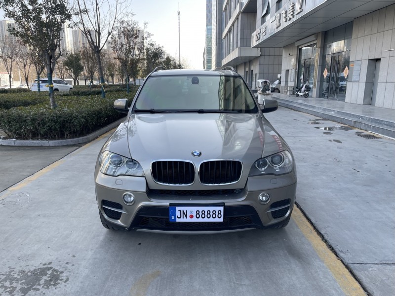 济宁11年宝马X51