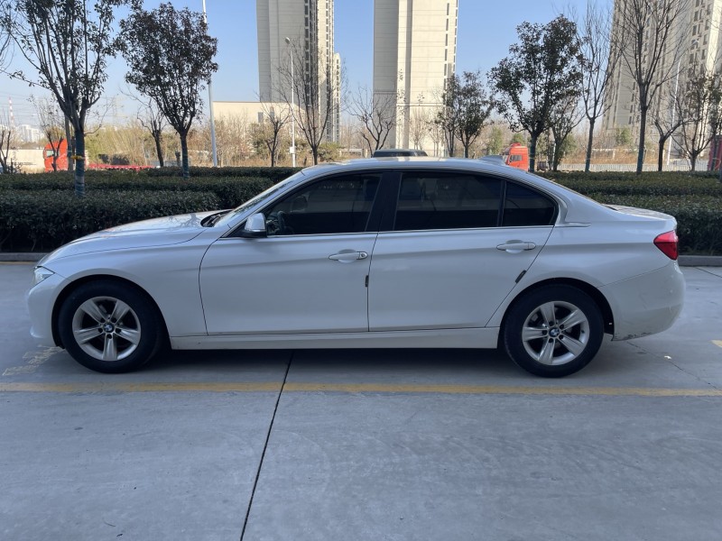 济宁16年宝马3系7