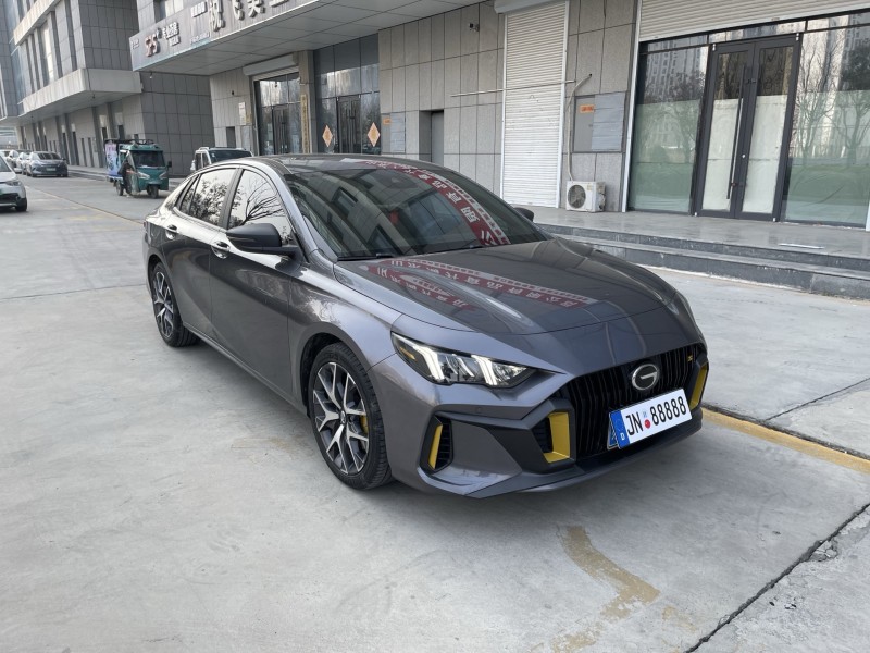 济宁23年传祺影酷3